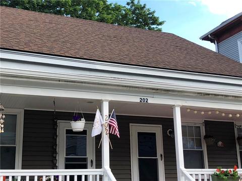 202 High St, Woonsocket, RI 02895 photo 2