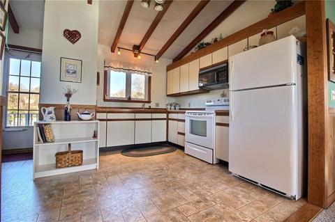 6 3rd St, Westerly, RI 02891 photo 4