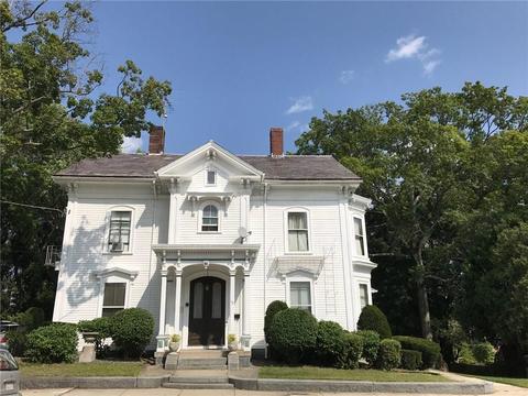 49 Summer St, Woonsocket, RI 02895 photo 1