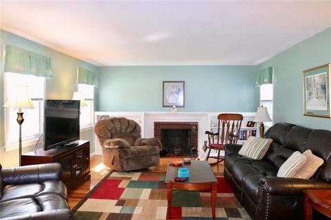 97 Covington Dr, Warwick, RI 02886 photo 14