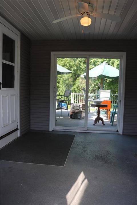 97 Covington Dr, Warwick, RI 02886 photo 9