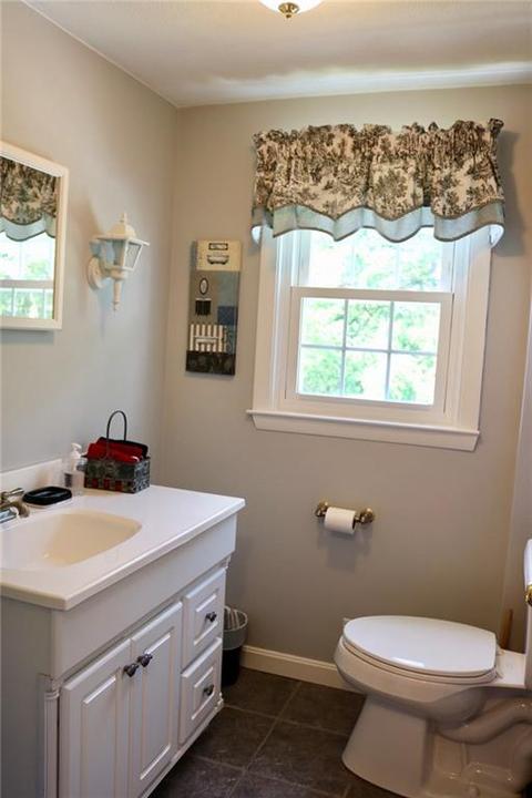 97 Covington Dr, Warwick, RI 02886 photo 26