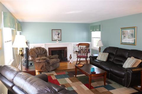 97 Covington Dr, Warwick, RI 02886 photo 12