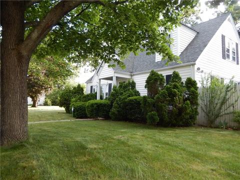2 Galant Dr, Warwick, RI 02886 photo 10