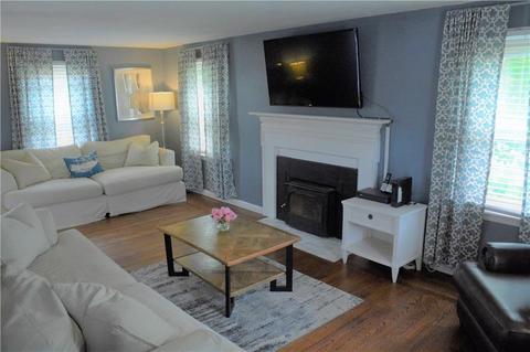 235 Douglas Rd, Warwick, RI 02886 photo 5