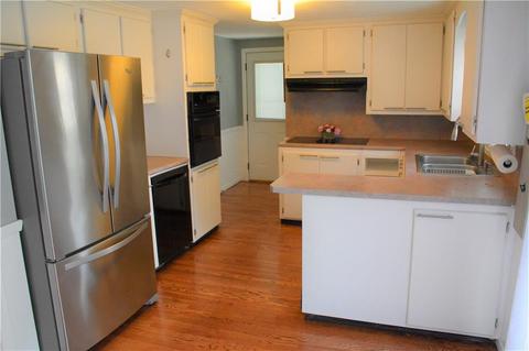 235 Douglas Rd, Warwick, RI 02886 photo 8