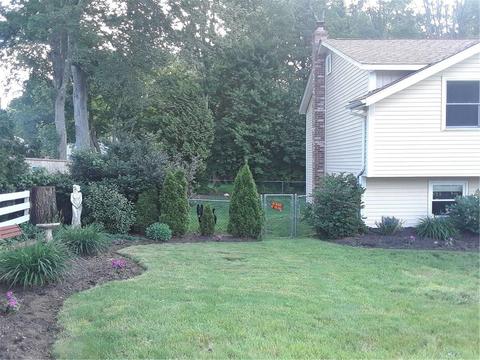65 Jaycee Dr, West Warwick, RI 02893 photo 4