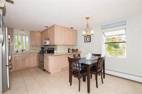 46 Sheffield St, Warwick, RI 02889 photo 5