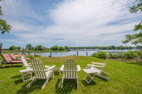 46 Sheffield St, Warwick, RI 02889 photo 3