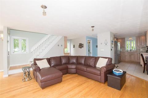 46 Sheffield St, Warwick, RI 02889 photo 7