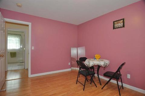 45 Moore St, Woonsocket, RI 02895 photo 24