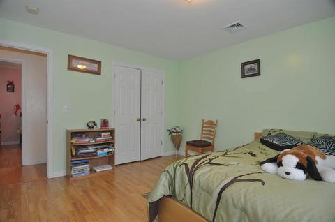 45 Moore St, Woonsocket, RI 02895 photo 18