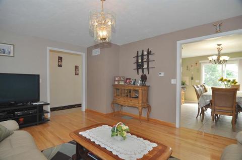 45 Moore St, Woonsocket, RI 02895 photo 6