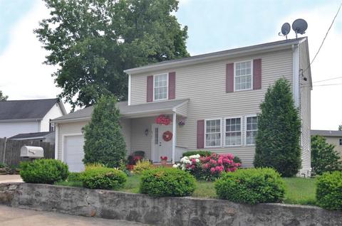 45 Moore St, Woonsocket, RI 02895 photo 2