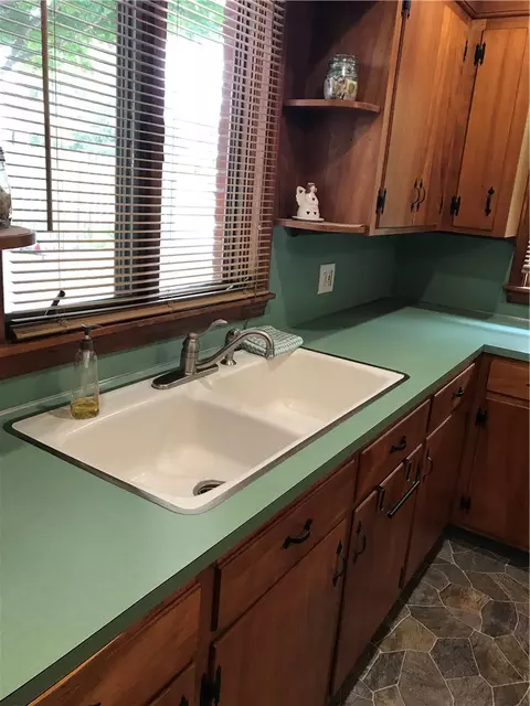69 Fairview Ave, Westerly, RI 02891 photo 8