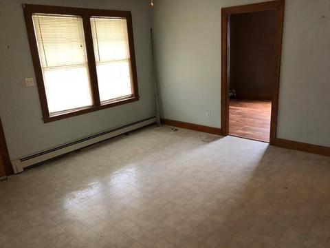 615 Mendon Rd, Woonsocket, RI 02895 photo 9