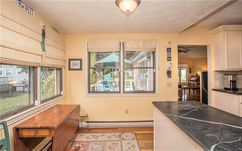 43 Tenth Ave, Warwick, RI 02886 photo 13