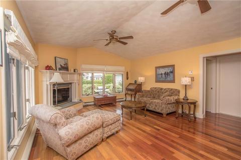 43 Tenth Ave, Warwick, RI 02886 photo 15