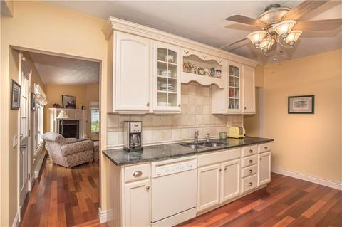 43 Tenth Ave, Warwick, RI 02886 photo 10