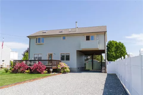 5 Rip Tide Dr, Westerly, RI 02891 photo 2