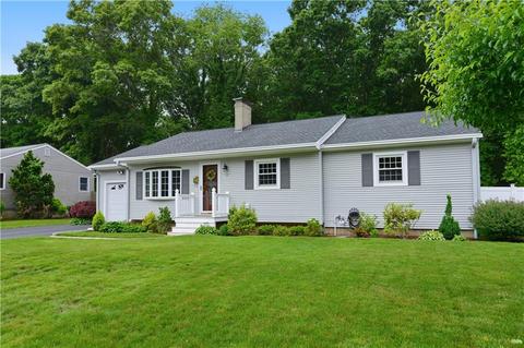 45 Oberlin Dr, Warwick, RI 02886 photo 37