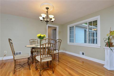 45 Oberlin Dr, Warwick, RI 02886 photo 10