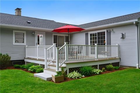 45 Oberlin Dr, Warwick, RI 02886 photo 27