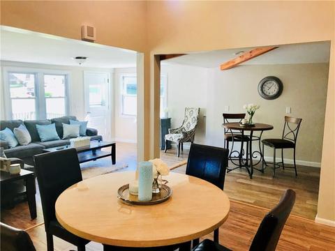 29 Warren Ave, Woonsocket, RI 02895 photo 5