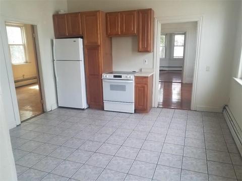 120 Main St, Warren, RI 02885 photo 3