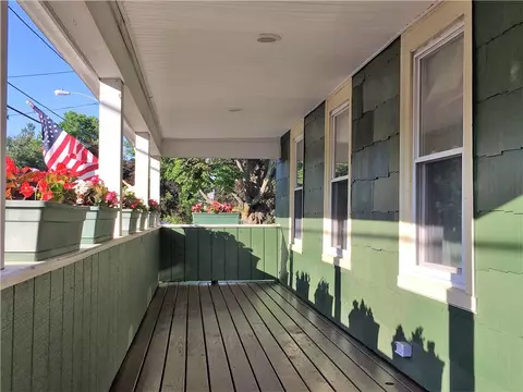 244 Atlantic Ave, Warwick, RI 02888 photo 3
