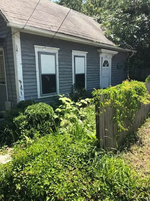 1212 Post Rd, Warwick, RI 02888 photo 1