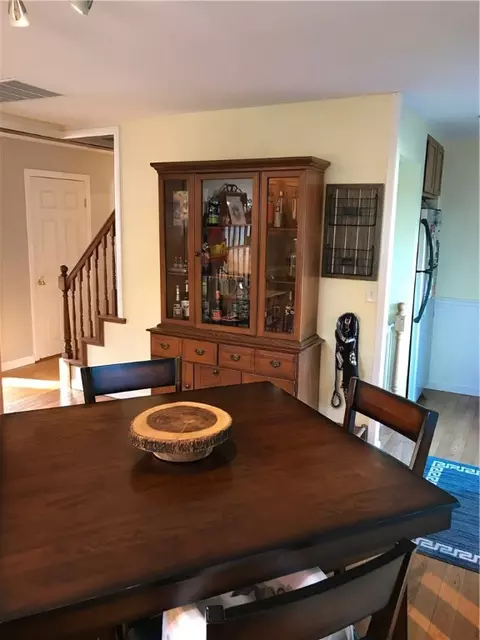 196 Palace Ave, Warwick, RI 02886 photo 12