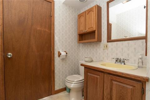 27 Lyman St, Woonsocket, RI 02895 photo 11