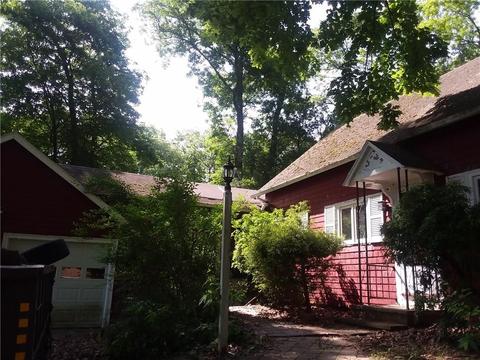 36 Dawson St, Glocester, RI 02814 photo 2