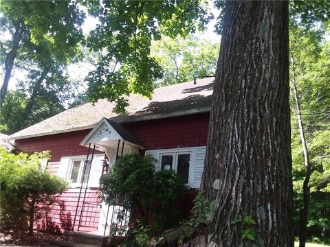 36 Dawson St, Glocester, RI 02814 photo 3