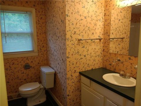 446 Buttonwoods Ave, Warwick, RI 02886 photo 16