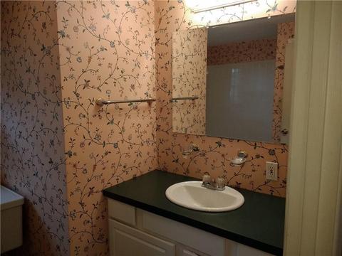 446 Buttonwoods Ave, Warwick, RI 02886 photo 17