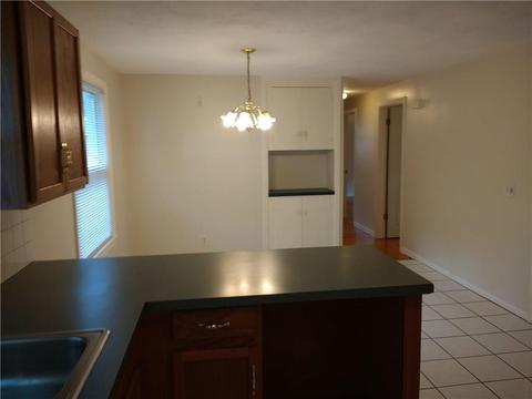 446 Buttonwoods Ave, Warwick, RI 02886 photo 6