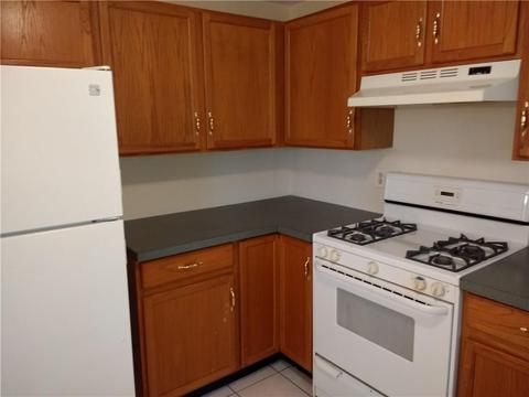 446 Buttonwoods Ave, Warwick, RI 02886 photo 13