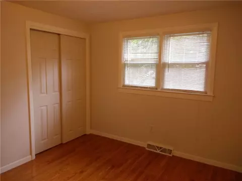 446 Buttonwoods Ave, Warwick, RI 02886 photo 18