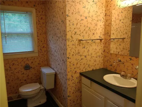 446 Buttonwoods Ave, Warwick, RI 02886 photo 16