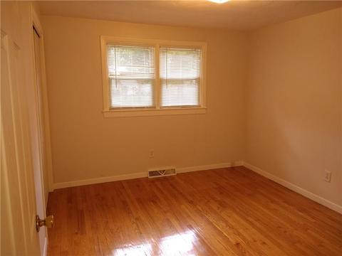 446 Buttonwoods Ave, Warwick, RI 02886 photo 20