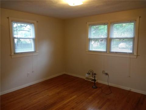 446 Buttonwoods Ave, Warwick, RI 02886 photo 22