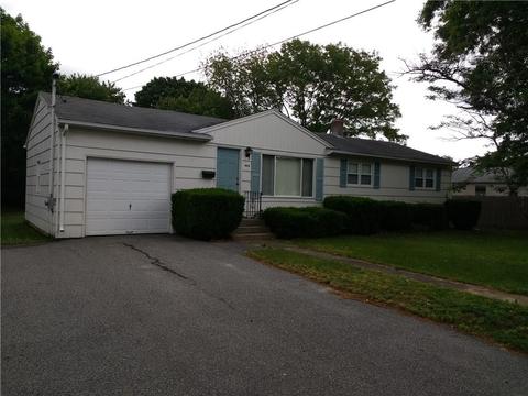 446 Buttonwoods Ave, Warwick, RI 02886 photo 2