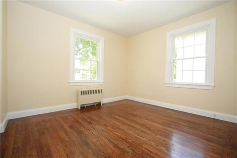 60 Glendale Ave, Warwick, RI 02889 photo 14