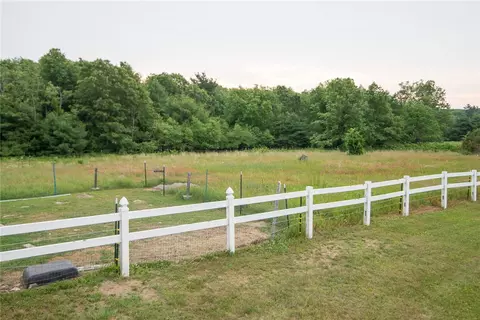 47 Whipple Rd, Glocester, RI 02814 photo 17