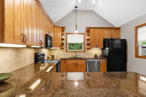 29 Miner St, Westerly, RI 02891 photo 13