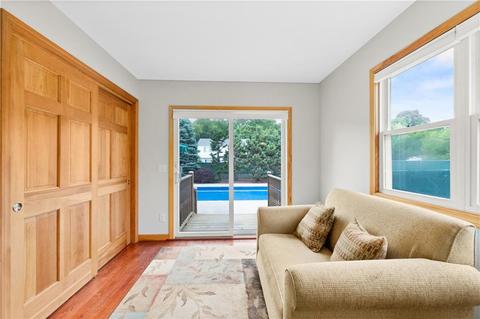 29 Miner St, Westerly, RI 02891 photo 8