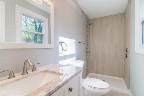 45 Sturbridge Dr, Warwick, RI 02886 photo 12
