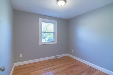 45 Sturbridge Dr, Warwick, RI 02886 photo 7